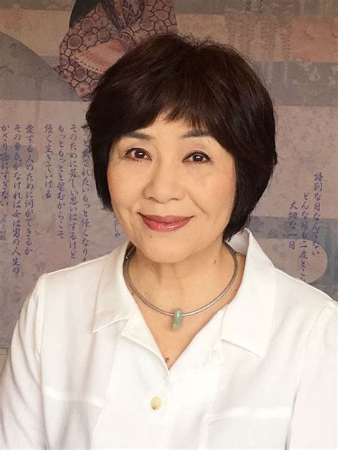 里中満智子